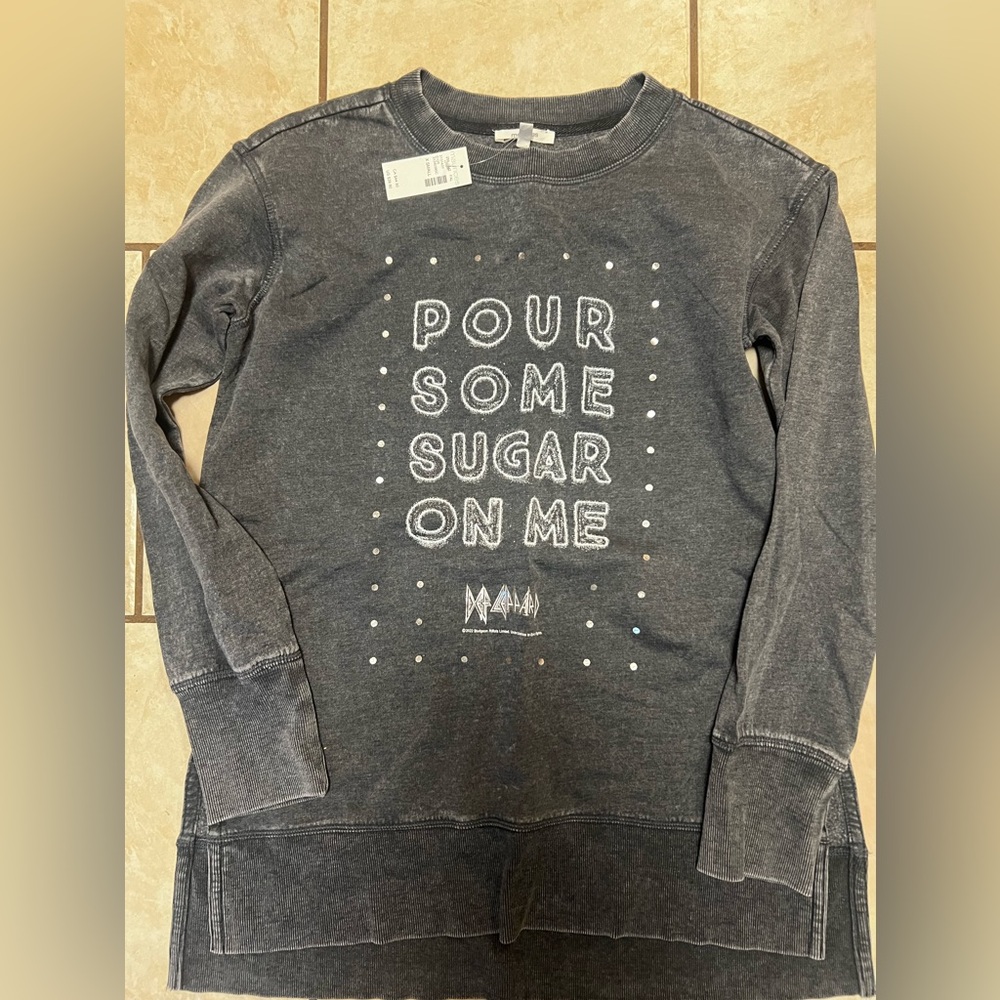 Maurice’s crew sweater